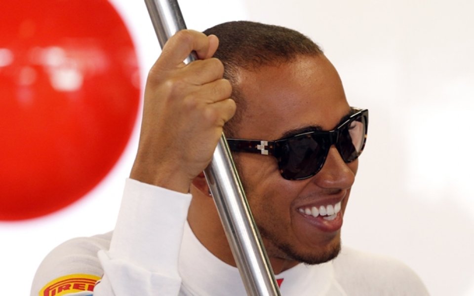 Хамилтън и Бътън стартират първи на Монца