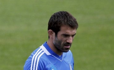 Официално: Карагунис при Бербо за година