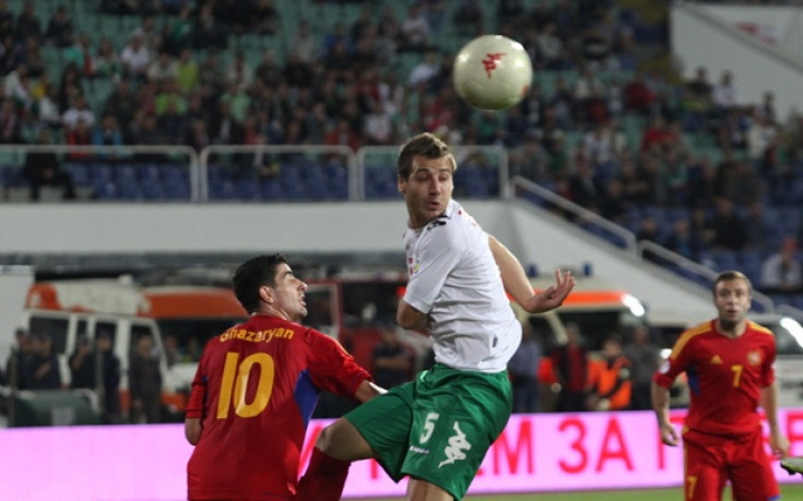 Газарян иска прошка за постъпката си на мача с България