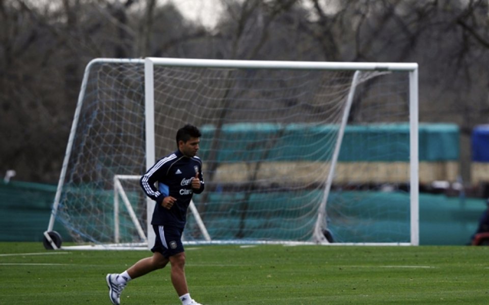 Агуеро: Не съм в Реал, защото изглежда не ме искат достатъчно