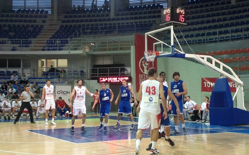 СНИМКИ: Левски взе втори скалп за 24 часа, отстреля Раднички в Сърбия