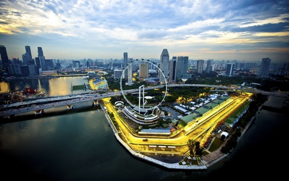 Сингапур остава в календара на Формула 1 до 2017 година