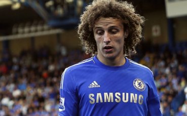 Челси спира Барса за Давид Луис с 5-годишен договор