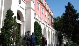 Кадър от проверката на ДАНС в община Плевен