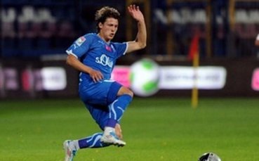 Треньорът на Тонев в Лех: Той дава много на отбора ни