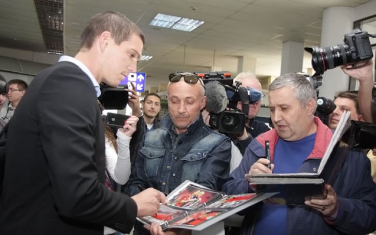 Дани Агер е голямата звезда в София, хвалят се датчаните