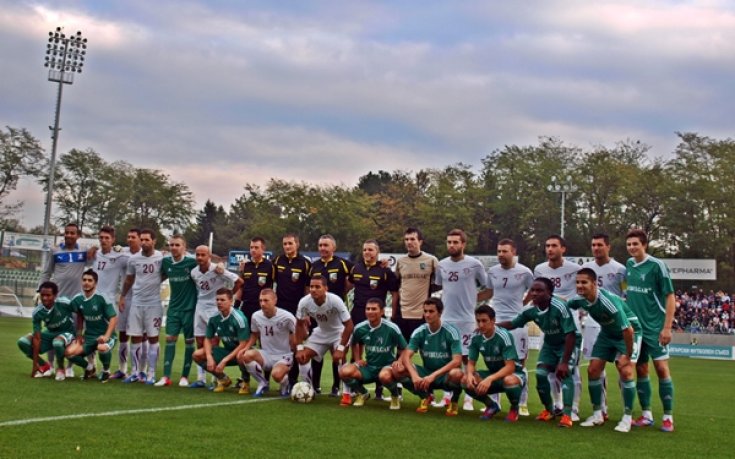 СНИМКИ: Лудогорец не се даде на Рапид в Разград