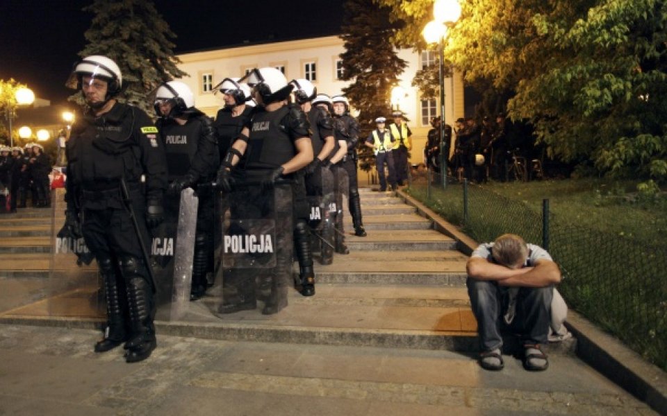 Общо 11 души са задържани преди ЦСКА - Левски