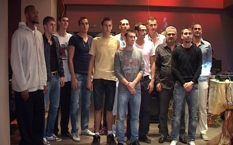 Ямбол се справи трудно с младежите