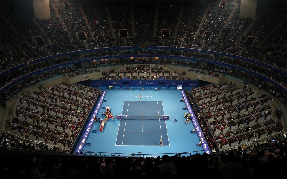 Азаренка е само на победа от завършване на годината като номер 1 в света