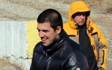 Иван Караджов тренира със Славия
