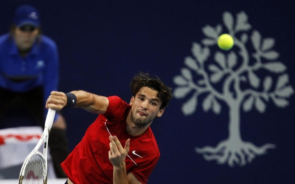 Григор Димитров не издържа и се размина с Федерер