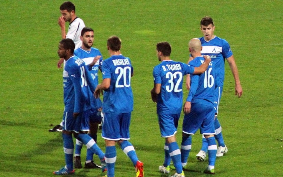 Левски направи три крачки към 1/8-финалите за Купата на България
