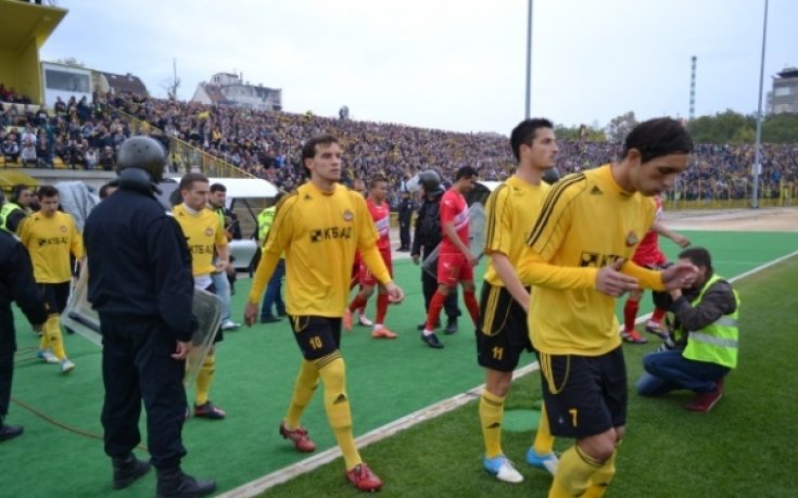 Ботев Враца взе точка и от Ботев Пловдив, без голове между съименниците