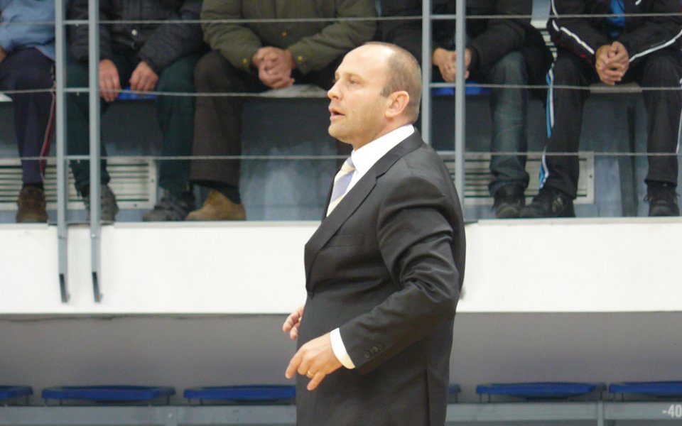 Глоби в Левски след загубата в Самоков, пари ще има само при 2 финала и трофей