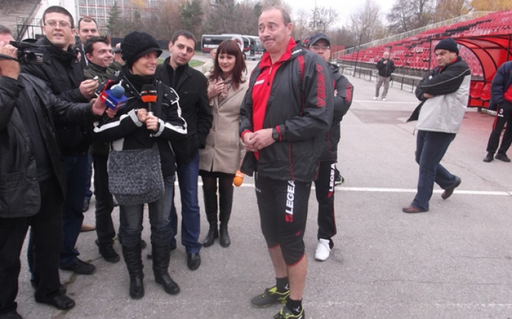 ВИДЕО: Кокала крие червеното от екипа на Локо Сф, Академик бил шансът му за  голям шлем