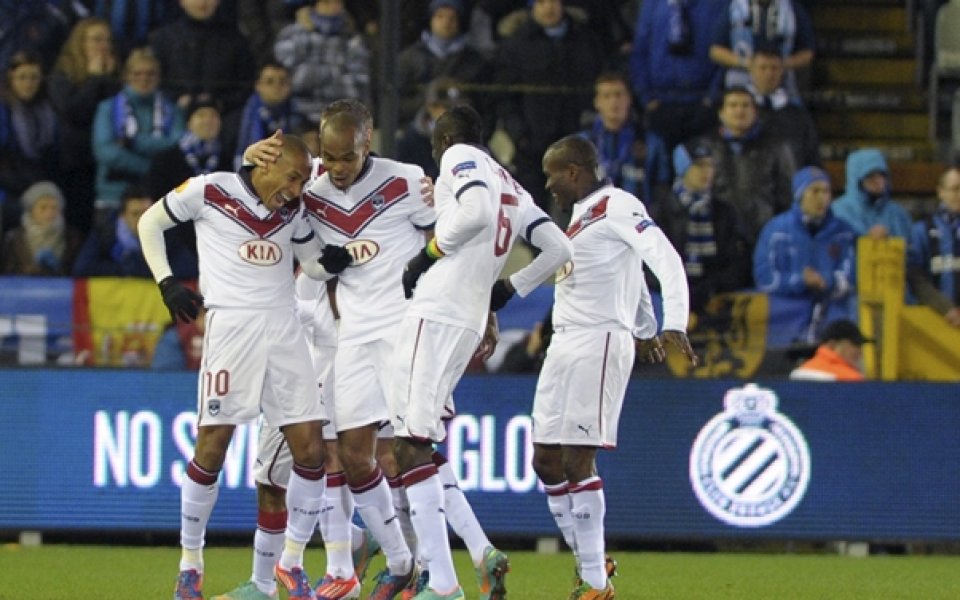 Нюкасъл и Бордо напред в Лига Европа, „свраките“ сдадоха първото място