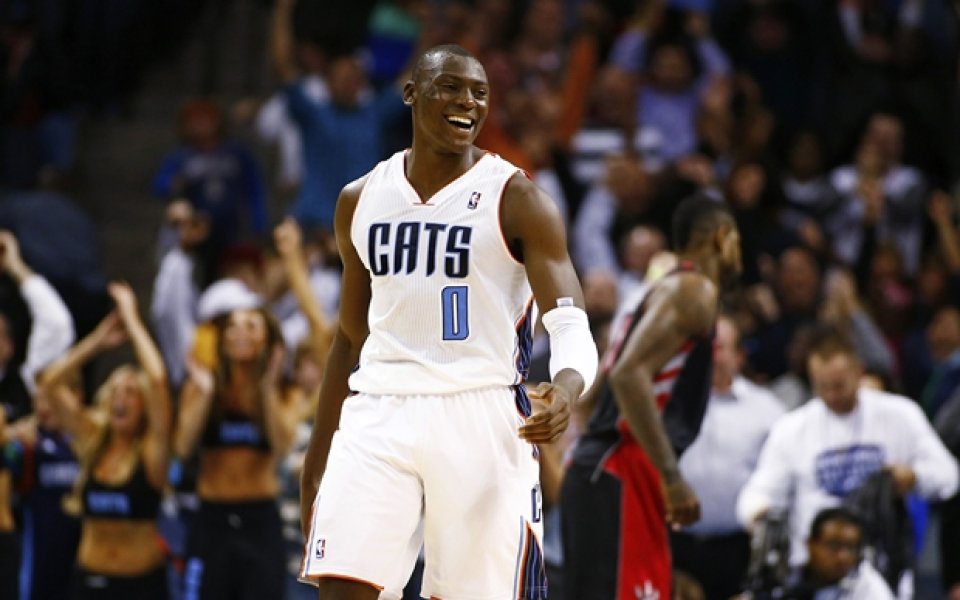 Шарлот се поизмъчи за седмата победа