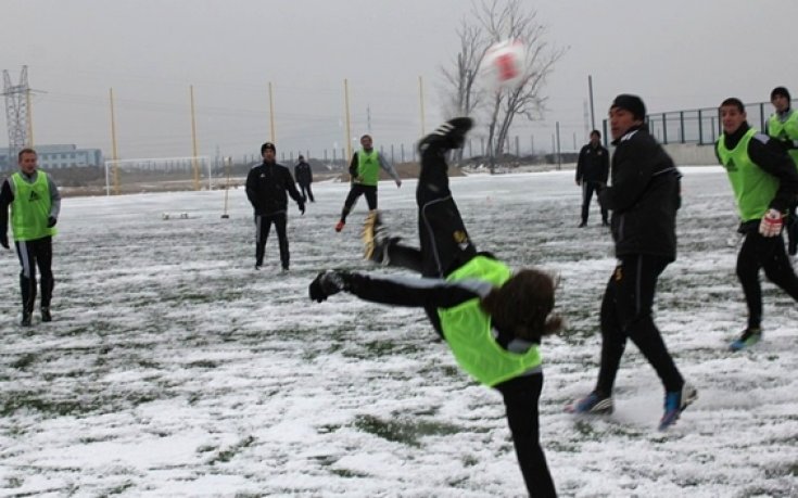 СНИМКИ: Ботев Пд стъпи на базата в Коматево