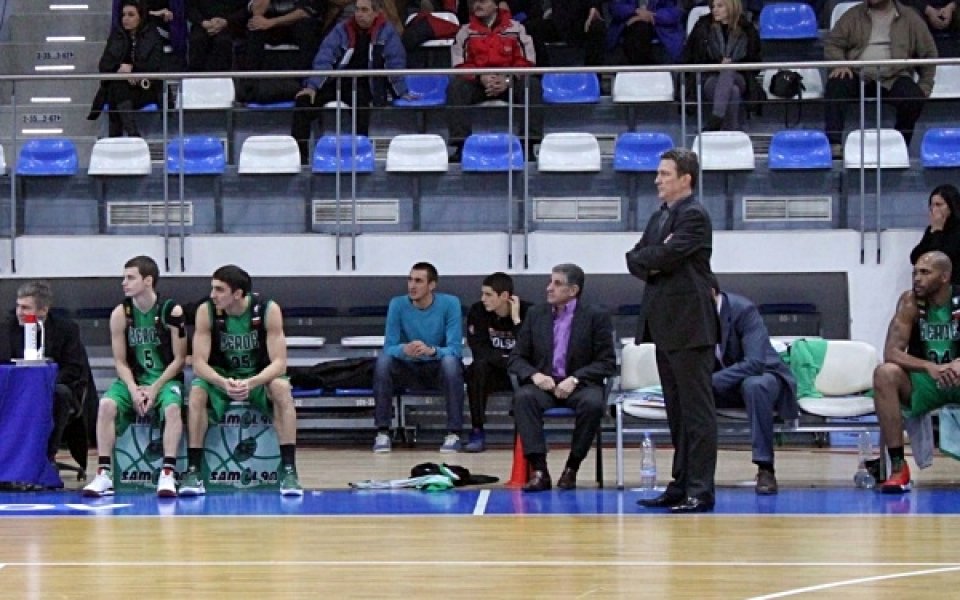 Георги Младенов: Красивите загуби не стигат, искам грозни победи с характер