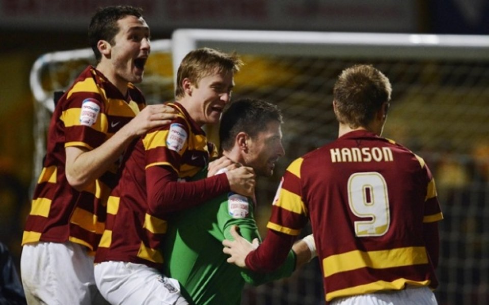 Брадфорд - Астън Вила и Челси - Суонзи на 1/2-финалите за Купата на Лигата