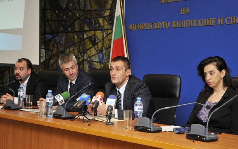 Детско-юношеският спорт и създаването на центрове за подготовка са основните акценти в новите програми на МФВС