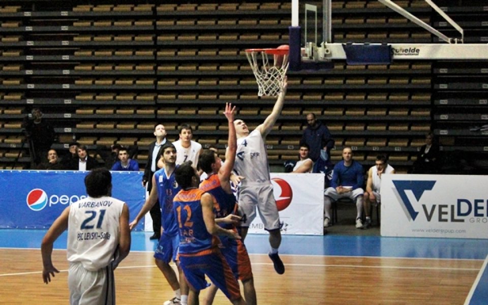 Левски с пета победа в Балканската лига