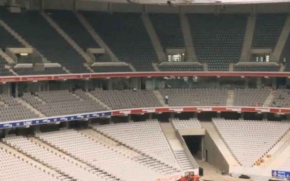 Фен на Лил е в кома, след като бе ударен в главата