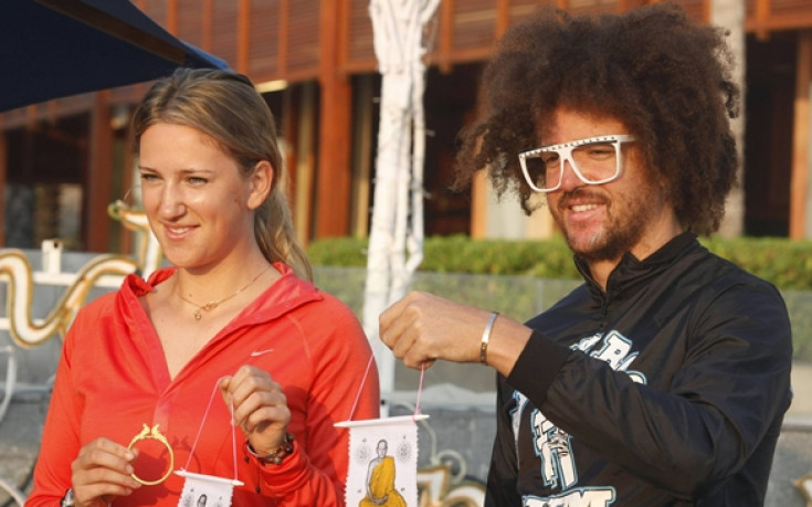 СНИМКИ: Азаренка заряза Бубка-младши заради поп звезда, разходи го в Тайланд