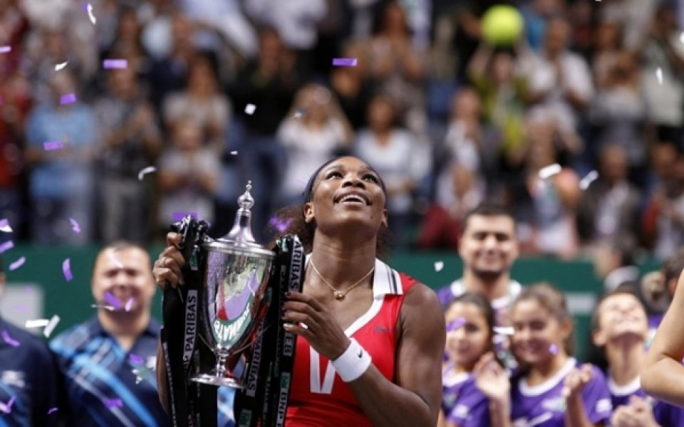 Серина Уилямс стартира сезона с убедителна победа