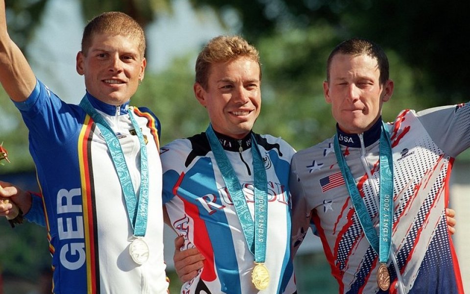 МОК си иска олимпийския медал от Ланс Армстронг