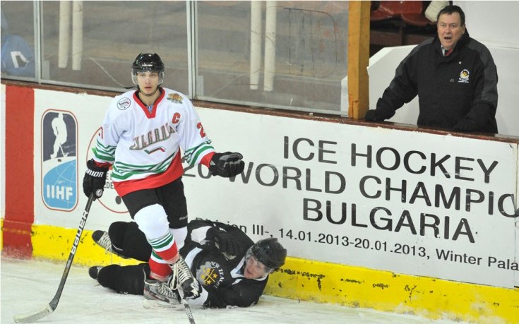 СНИМКИ: Смазахме Нова Зеландия 6:0 на световното по хокей на лед