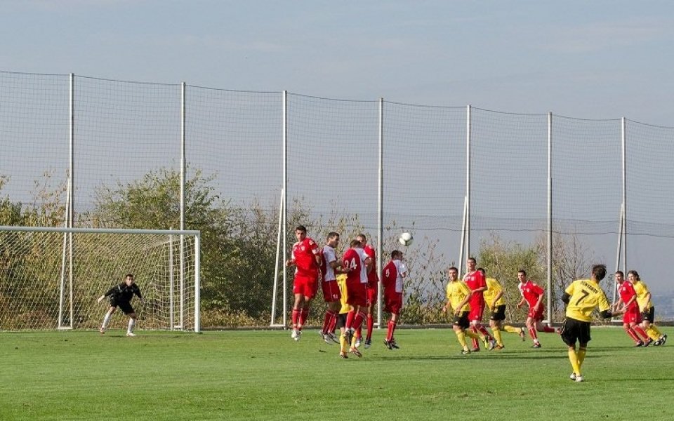 Ботев Пд приключва лагера с мача срещу Етрополе