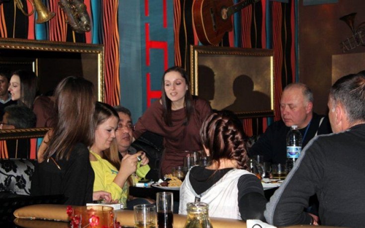 И Гонг на лагер в Сандански