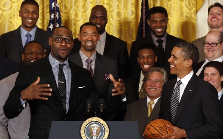 СНИМКИ: Барак Обама прие шампиона Маями