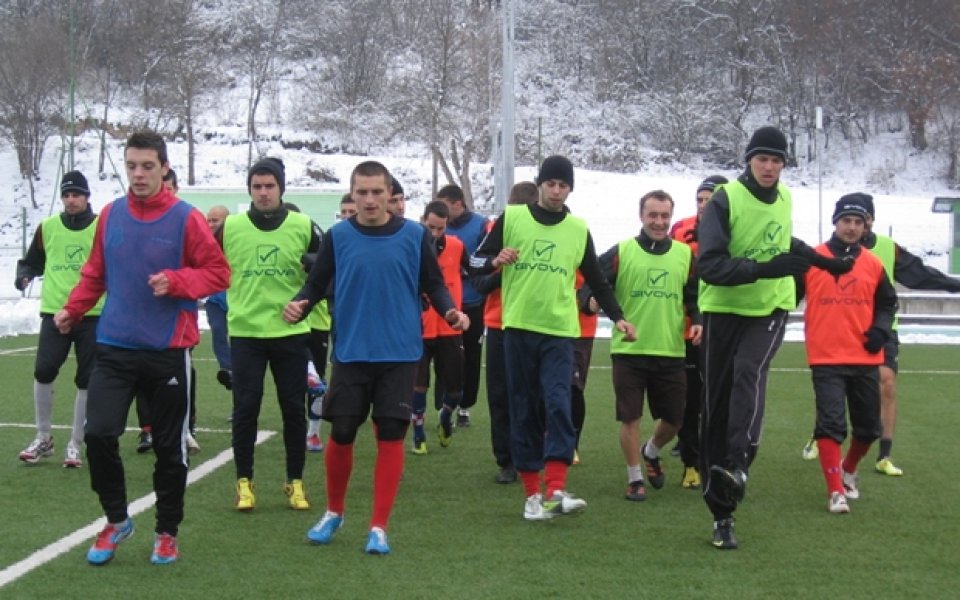 Локомотив Мездра стартира зимната си подготовка