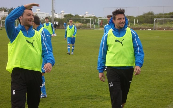 Старокин излиза десен бек, Михелич плеймейкър