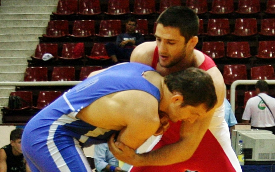 Явор Янакиев и Владислав Методиев са първи на Дан Колов и Никола Петров