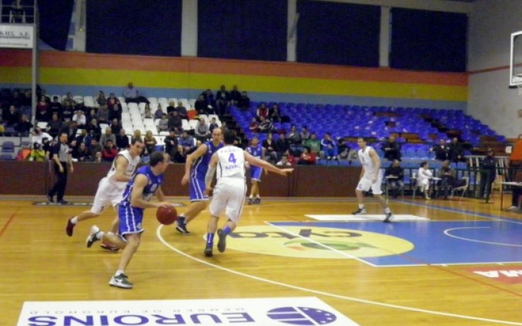 Левски пречупи Ямбол за едно полувреме