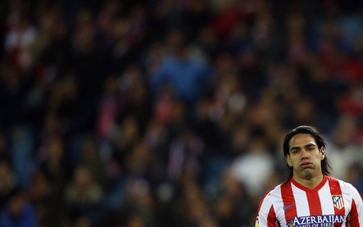 ВИДЕО: Фалкао донесе победата на Атлетико Мадрид срещу Еспаньол и Мартин Петров