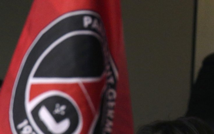 СНИМКИ: Виктория седна на трибуните, развълнувана от дебюта на Бекъм за ПСЖ