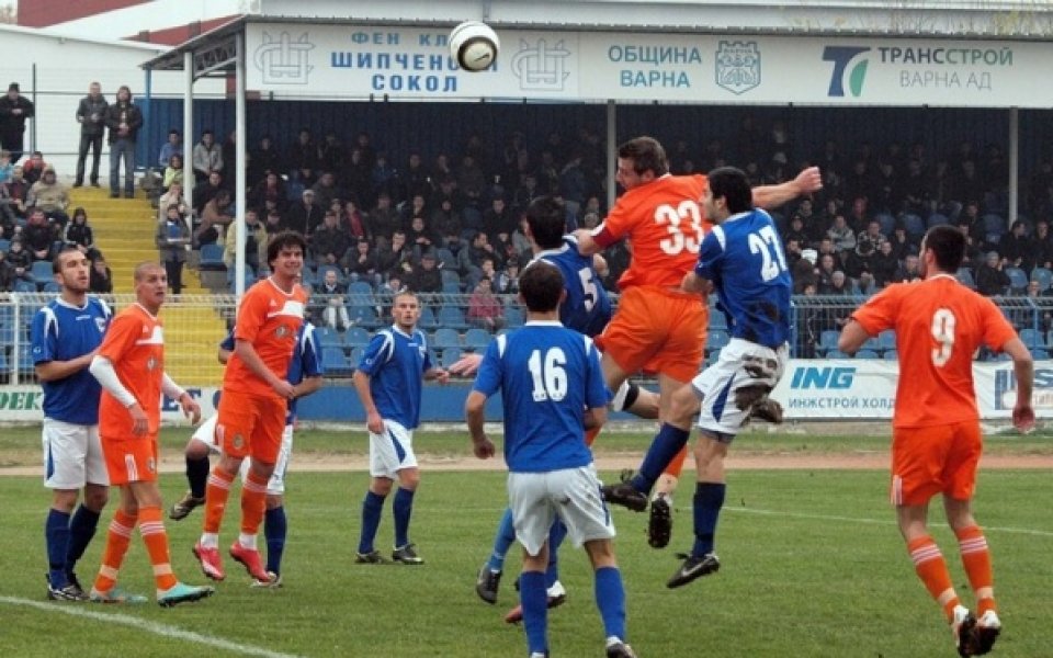 Трима пред разтрогване със Спартак Вн