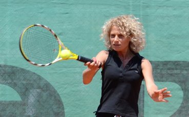 Българска тенисистка водачка в две световни ранглисти