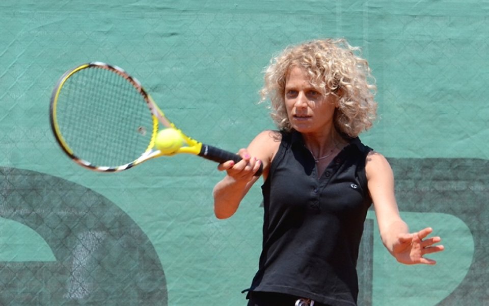 Българска тенисистка водачка в две световни ранглисти