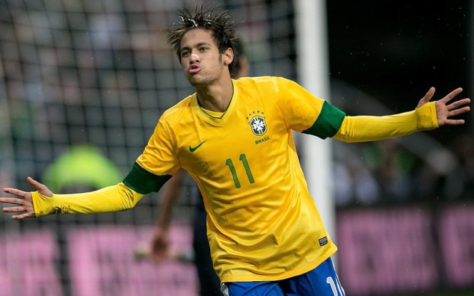 Сантос предлага нов договор на Неймар