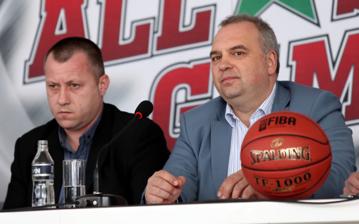 Джордън и Шак са следващите гости в България, ако Армеец Арена се напълни на 30 март