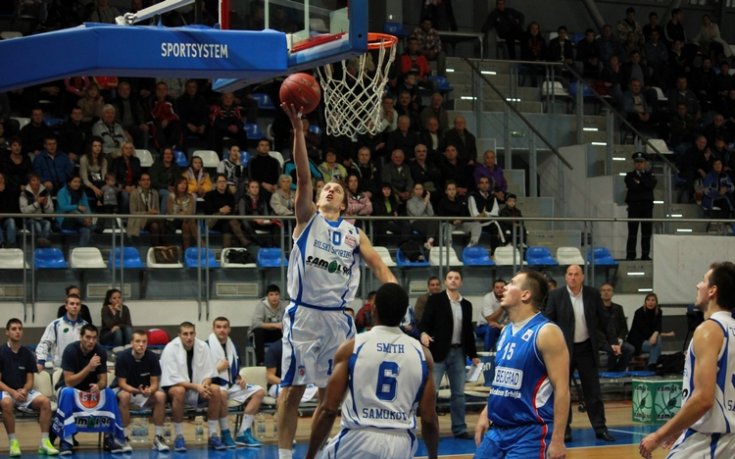 Рилски спортист триумфира след невиждан трилър в Куманово