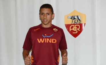 Барса с нова оферта за Маркиньос