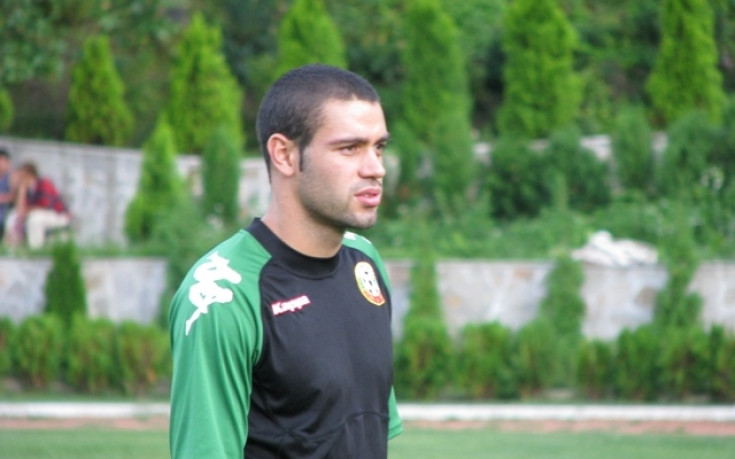 Капитанът на младежите отпадна за срещата със Сърбия