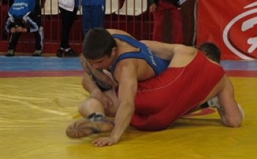 Владимир Дубов осигури втори медал за България от ЕП по борба